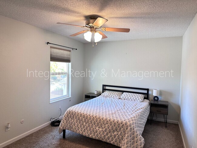 Building Photo - 10001 E Evans Ave