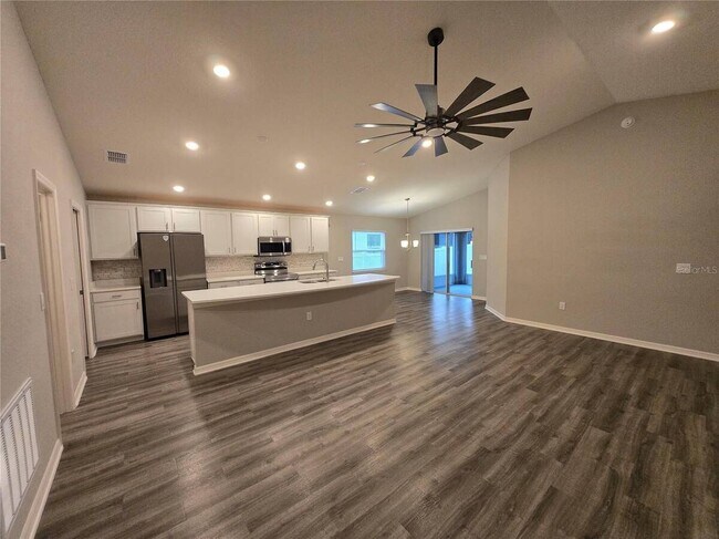 Building Photo - 1352 Mountain Flower Ln