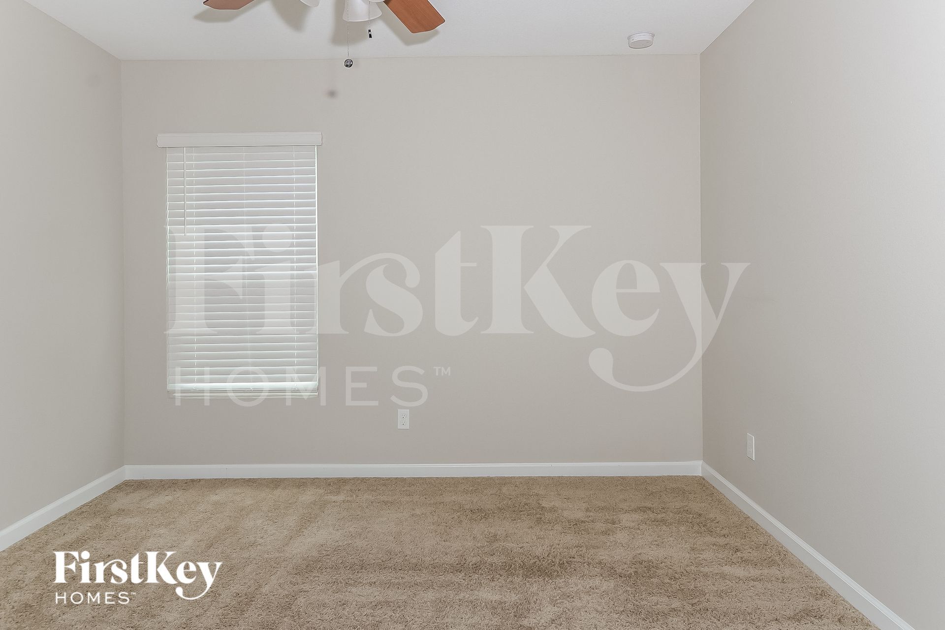 Building Photo - 4522 SW Savona Blvd