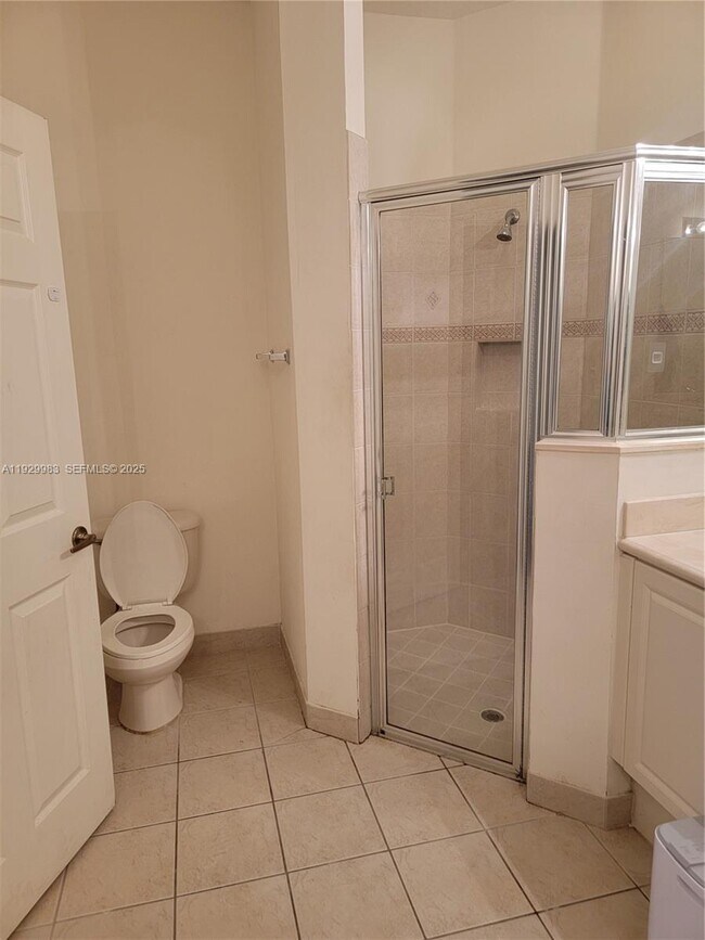 Building Photo - 2513 Stockbridge Square SW