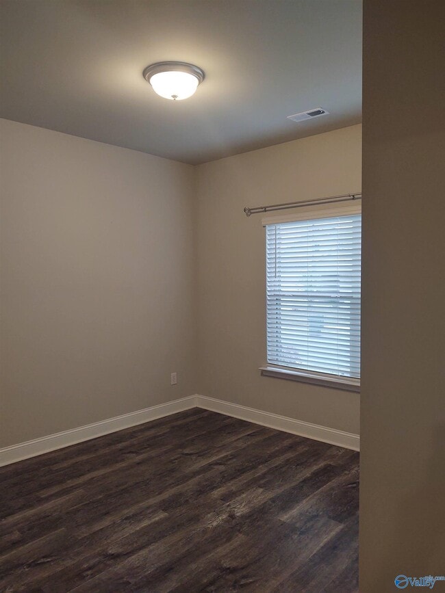 Building Photo - 152 Grey Fawn Trail