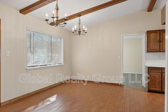 Building Photo - 4022 Ramsgate St