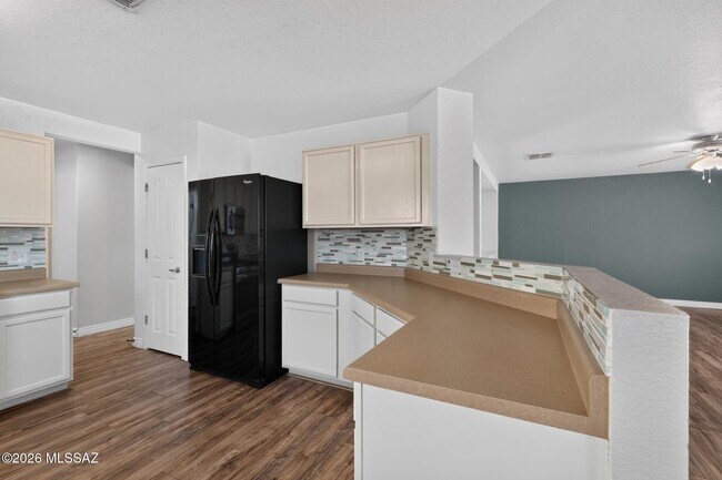 Building Photo - 1337 W Camino Mesa Sonorense