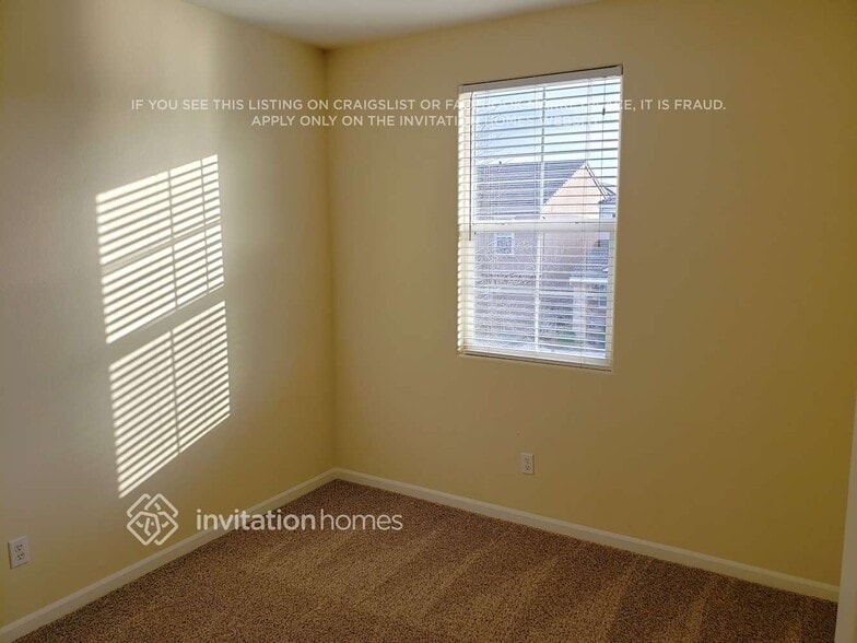 Building Photo - 3744 Naturita Way