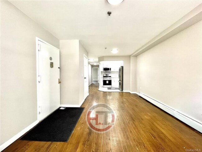 Building Photo - 3099 Heath Ave