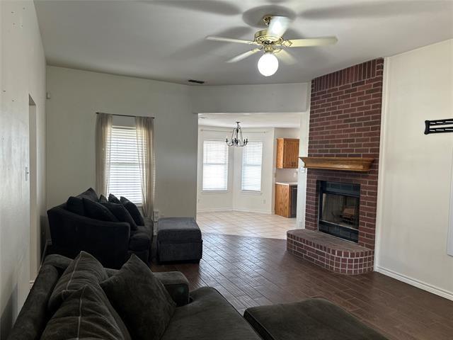 Building Photo - 3858 Notre Dame Cir