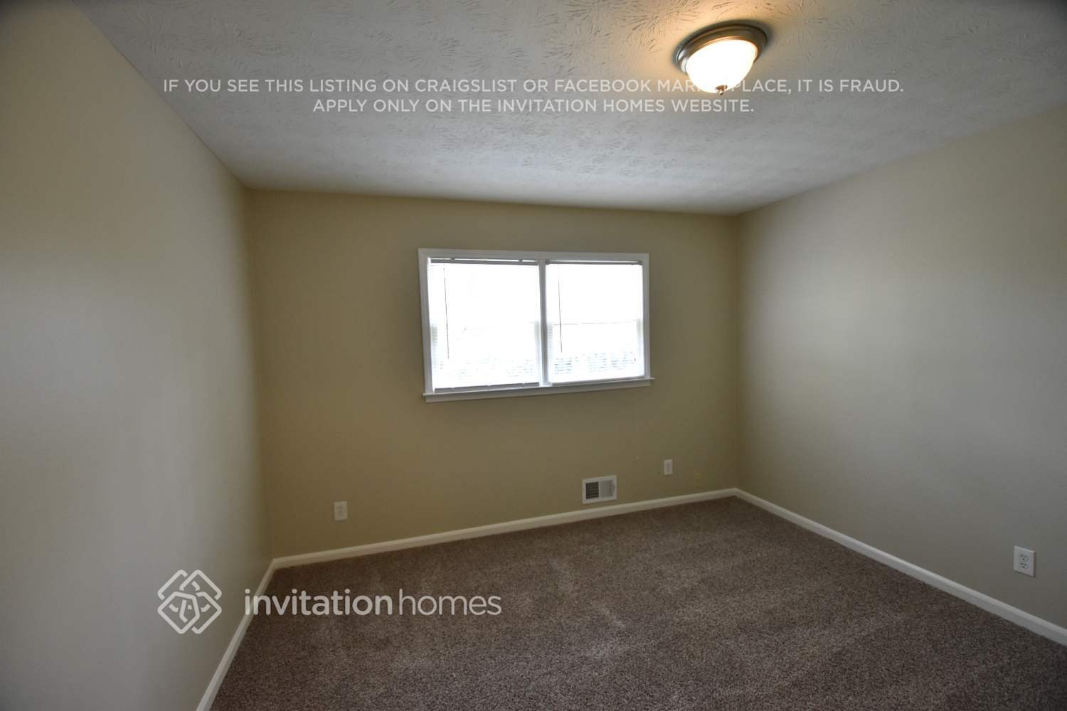 Building Photo - 5384 Pounds Dr N