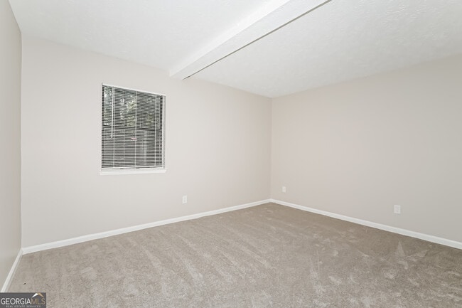 Building Photo - 2159 Pintail Dr