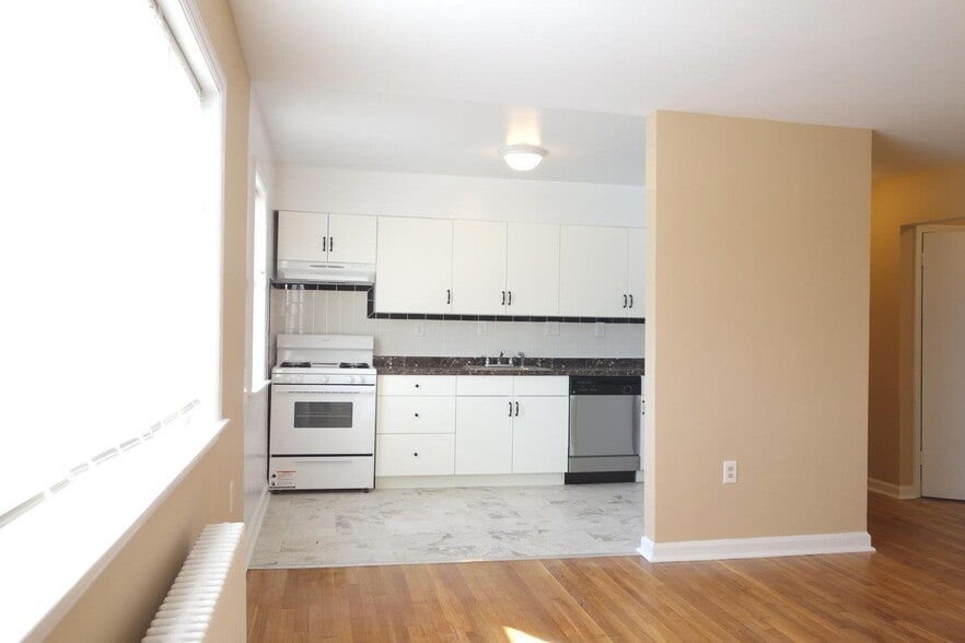 Building Photo - 4108 40th St