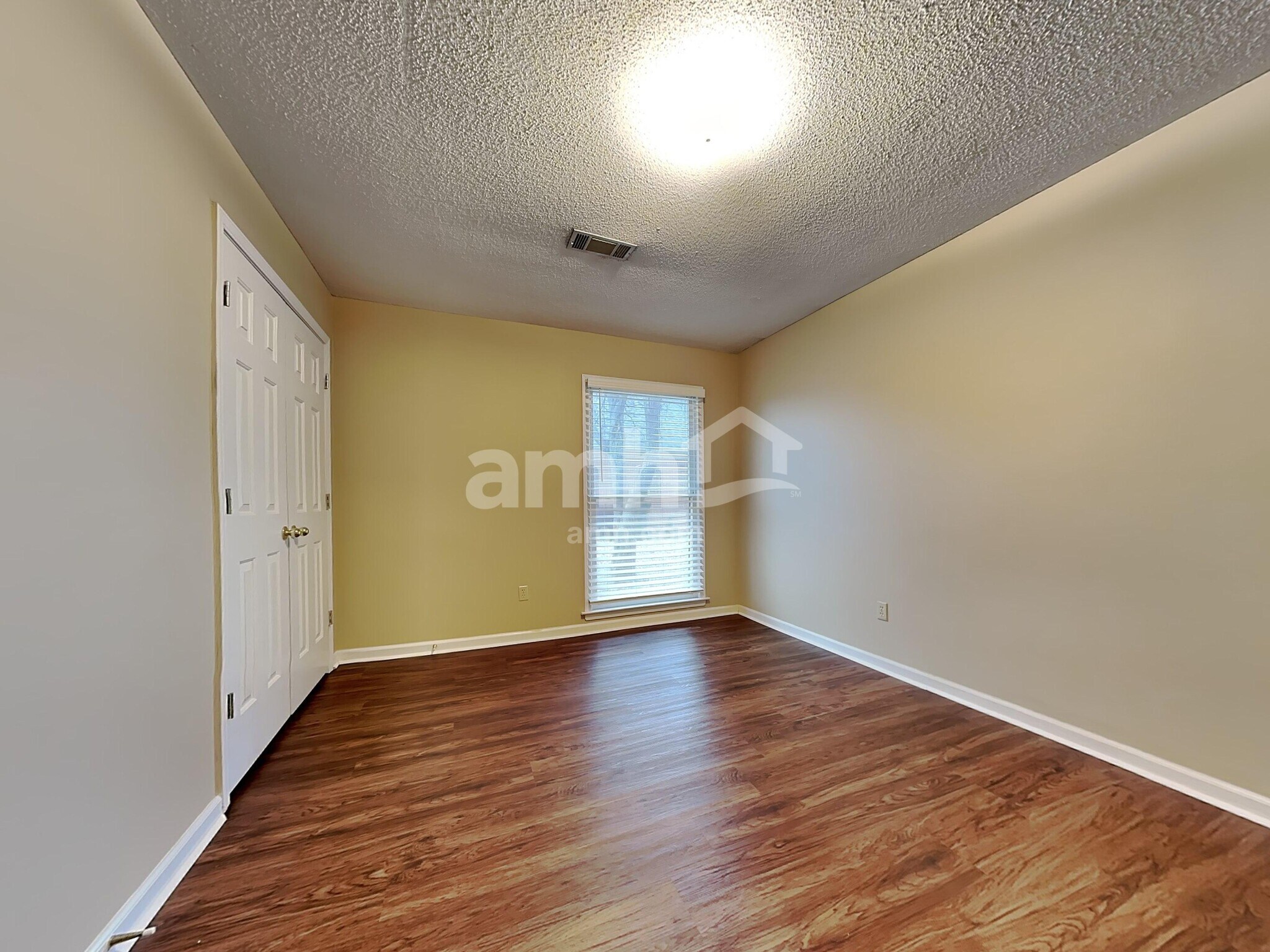 Building Photo - 1226 Sweetie Dr