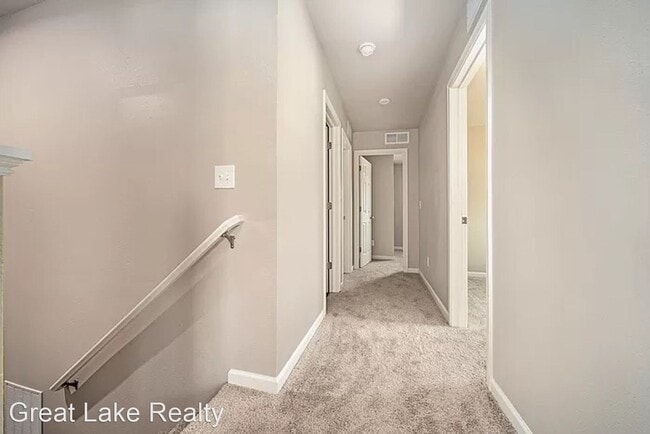 Building Photo - 4 br, 2.5 bath House - 425 Oak Hill Court