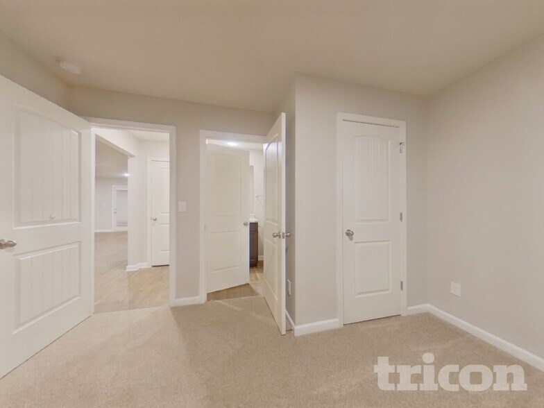 Building Photo - 3023 Chris Cir