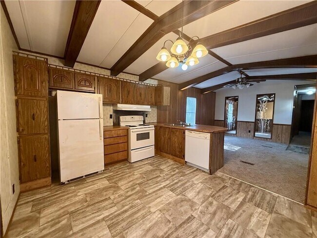 Building Photo - 64096 Mangano Rd