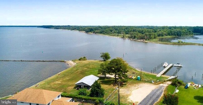 Building Photo - 811 Chester River Dr