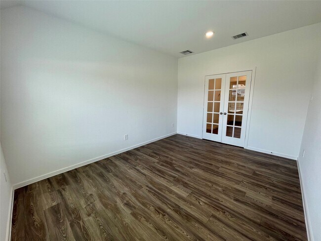 Building Photo - 17202 Coppice Oak Dr
