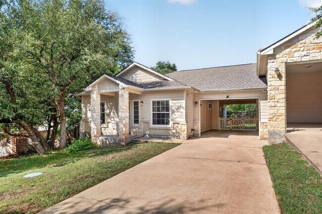 Building Photo - 1002 Castile Rd