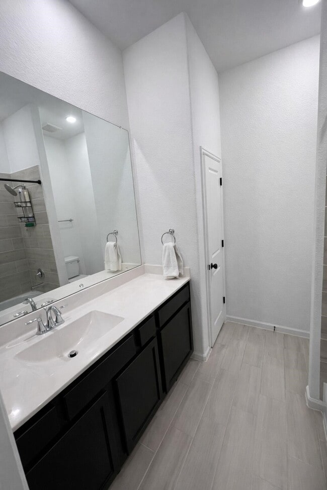 Building Photo - 4334 Redford Valley Rd