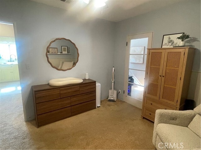 Building Photo - 4586 Sunnyside Dr