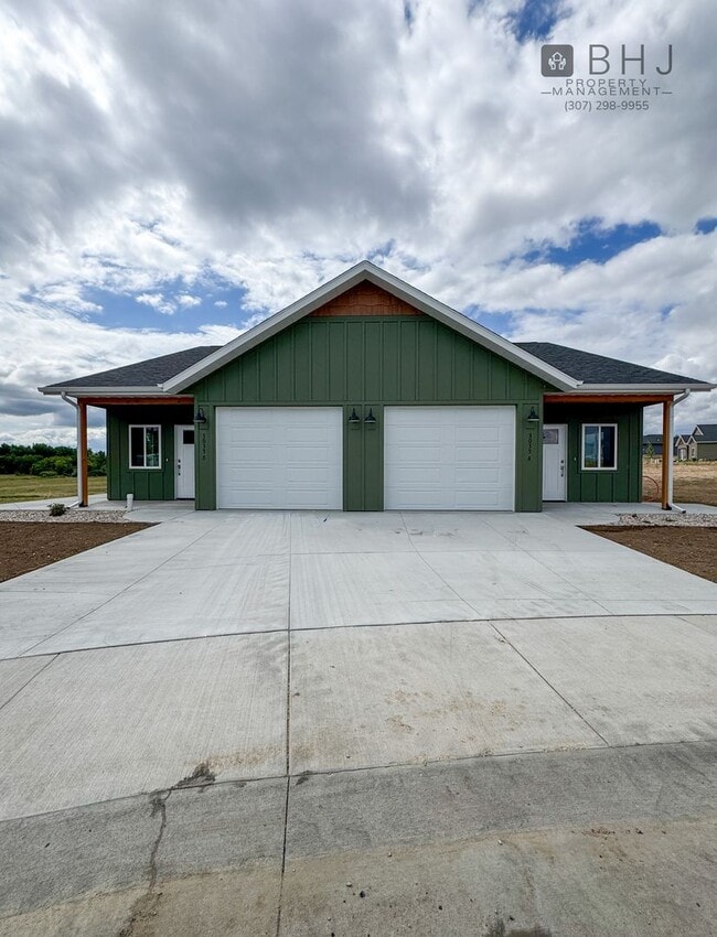 BRAND NEW 2 bed/ 2 bath twin home with Ga... - BRAND NEW 2 bed/  2 bath twin home with Ga...