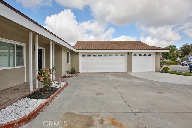 Building Photo - 17151 Hague Ln