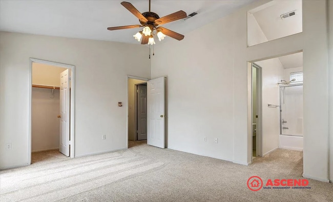 Building Photo - Wonderful 4 Bedroom Located in Laurel Glen Area!