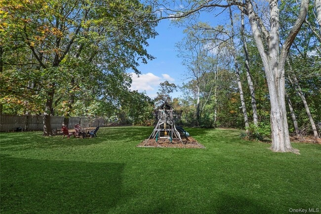 Building Photo - 2319 Ocean Ave