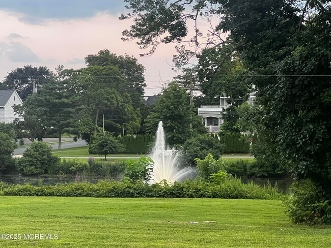 Building Photo - 799 Bowyer Ave