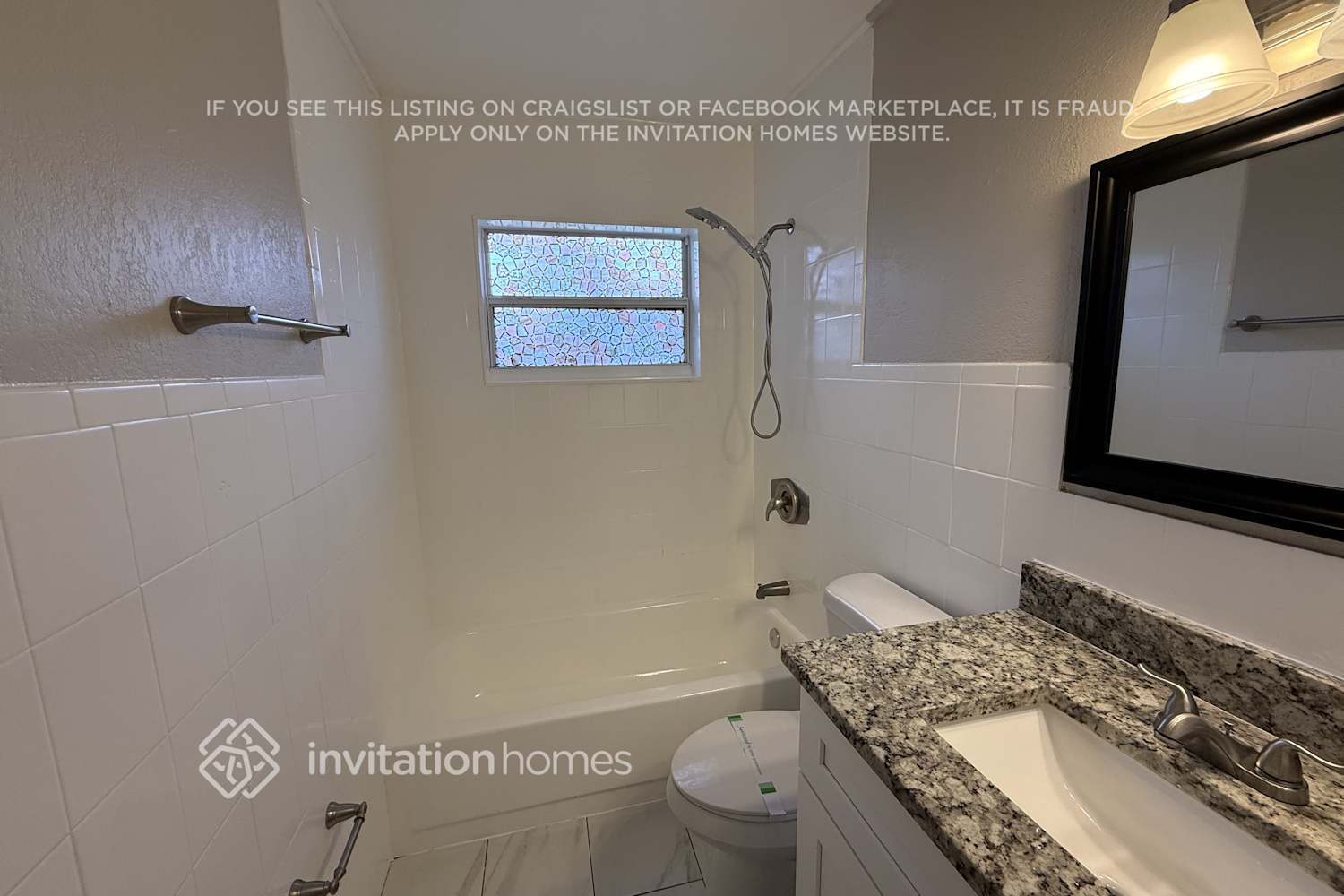 Building Photo - 475 Lear St