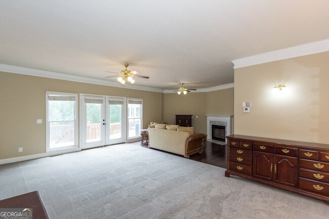 Building Photo - 5166 Wheeler Dr