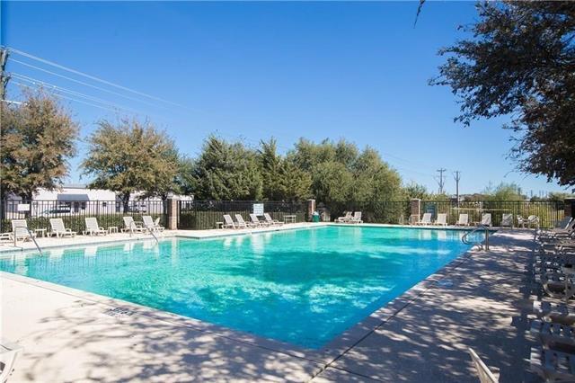 Building Photo - 1001 Golden Bear Ln