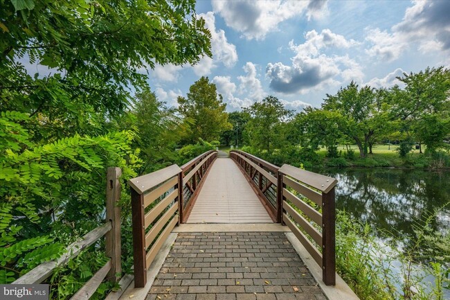 Building Photo - 4910 Barbour Dr
