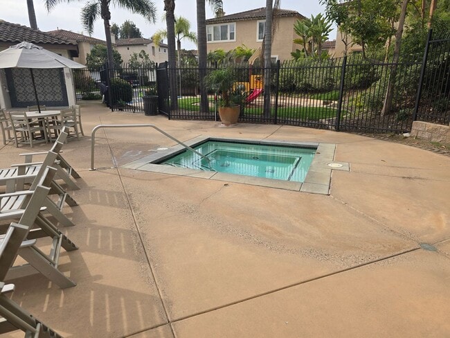 Building Photo - Nicely Updated Three Bedroom Home in Torrey Hills