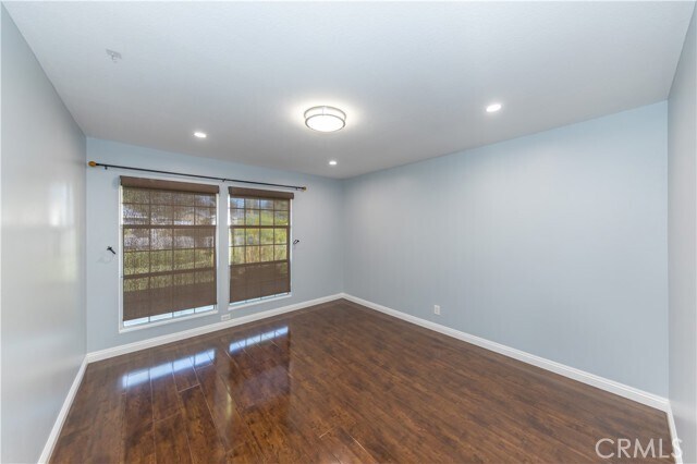 Building Photo - 4661 Woodhaven Dr