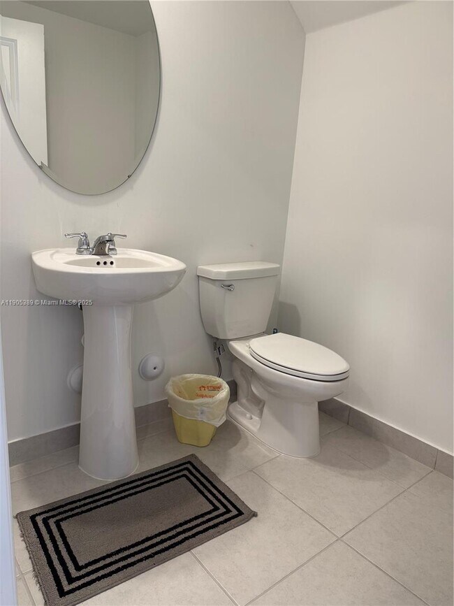 Building Photo - 12955 SW 231st Ter