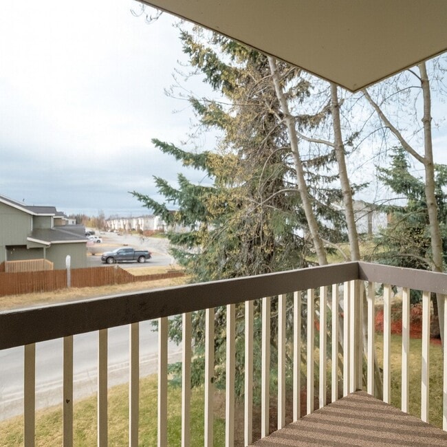 Building Photo - Legacy West