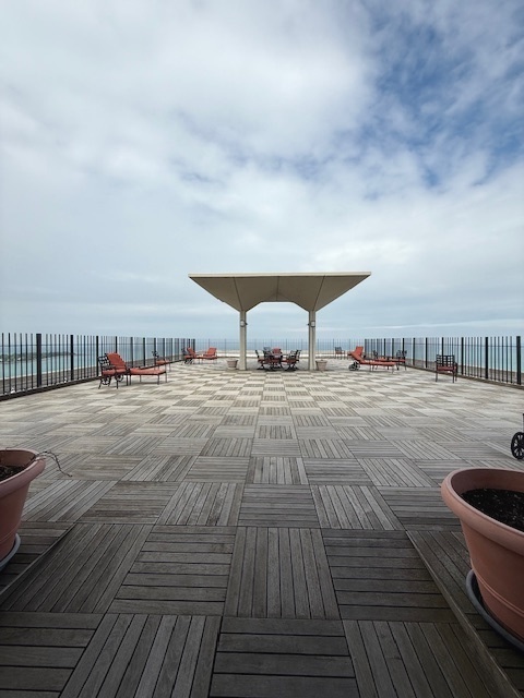 Building Photo - 3550 N Lake Shore Dr