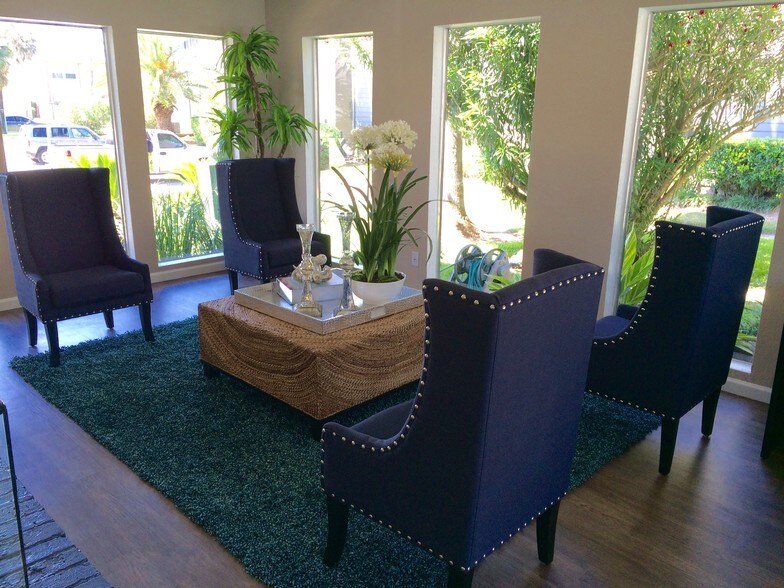 Driftwood Apartments Galveston 7019 Lasker Dr Galveston TX 77551