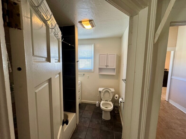 Bathroom - 1231 E 19th St