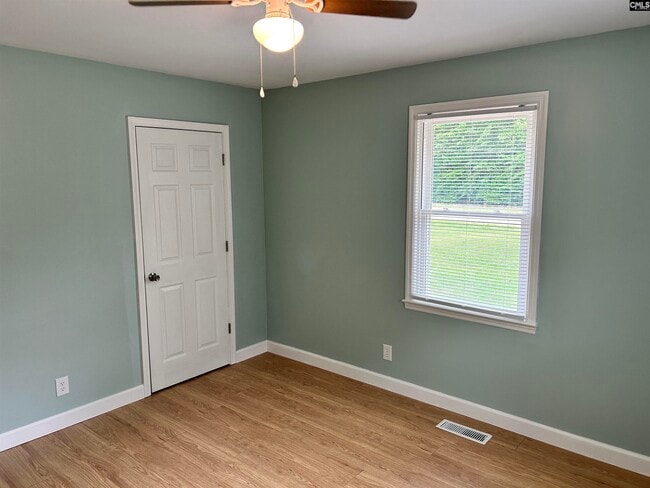 Building Photo - 366 Blackville Rd