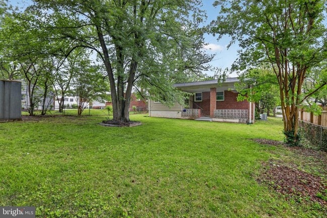 Building Photo - 8122 Gavin St