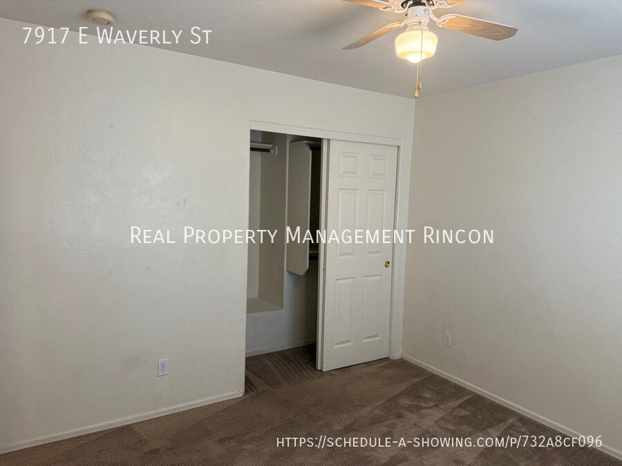 Building Photo - 7917 E Waverly St