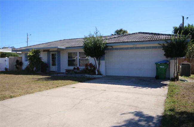 Building Photo - 1429 Seabreeze St