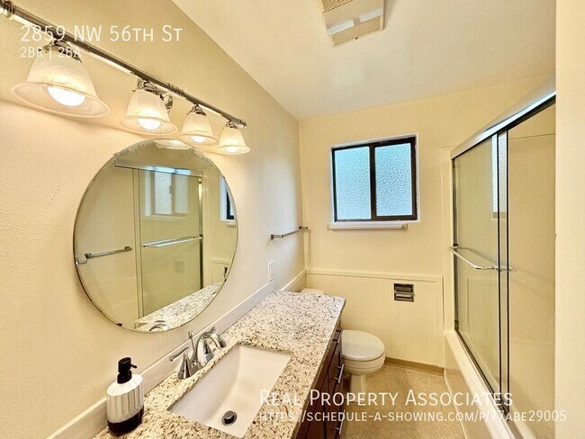 Building Photo - Incredible 2-Bedroom House in Ballard! Fen...