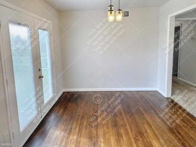 Building Photo - 3 br, 1 bath House - 5535 S Boston Pl