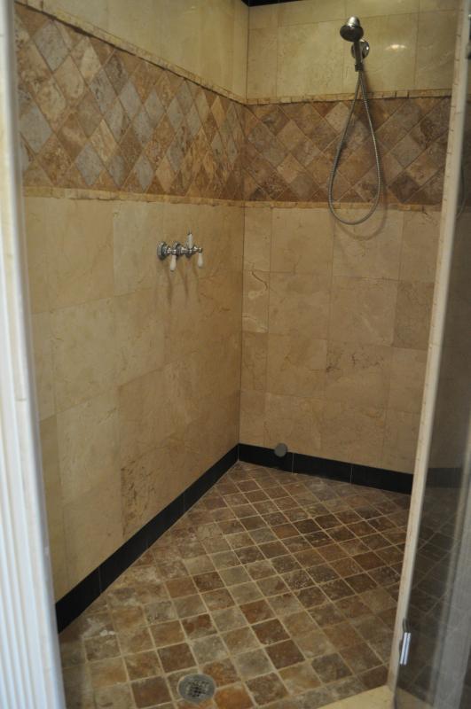 Building Photo - 1917 Joliet Cir