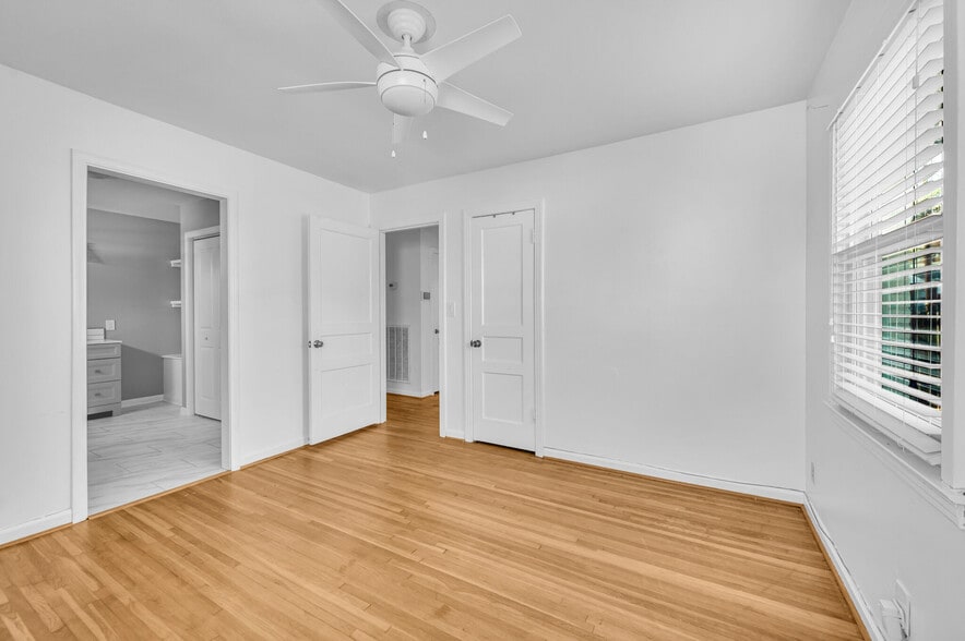 Building Photo - 162 Elkmont Dr