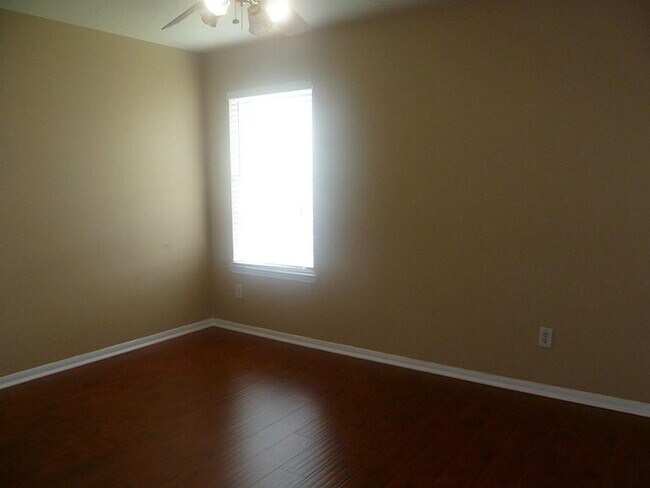 Building Photo - 4123 Wimberley Hollow Ln