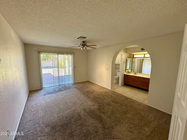 Building Photo - 6228 E Nisbet Rd