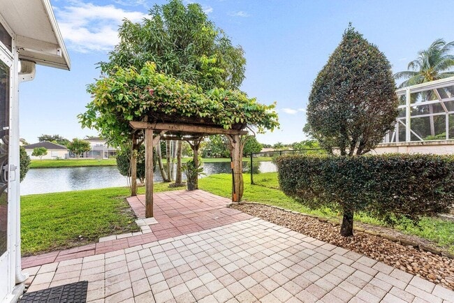 Building Photo - 6630 Spring Garden Run