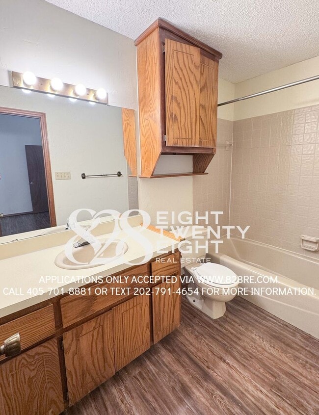 Building Photo - *COMING SOON for May-June 2026 Move in! West Norman 2 Bed/2 Bath Duplex with Two-Car Garage